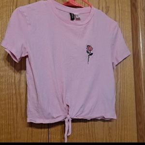 🧡H&M Cropped pink rose top